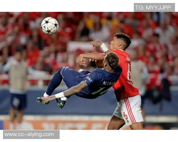 门德斯闪耀登场仅7分钟任意球世界波助巴黎领先